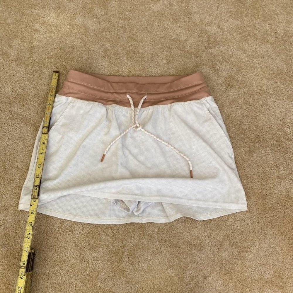 Two tone TE VERDE Athletic Skort Size Small